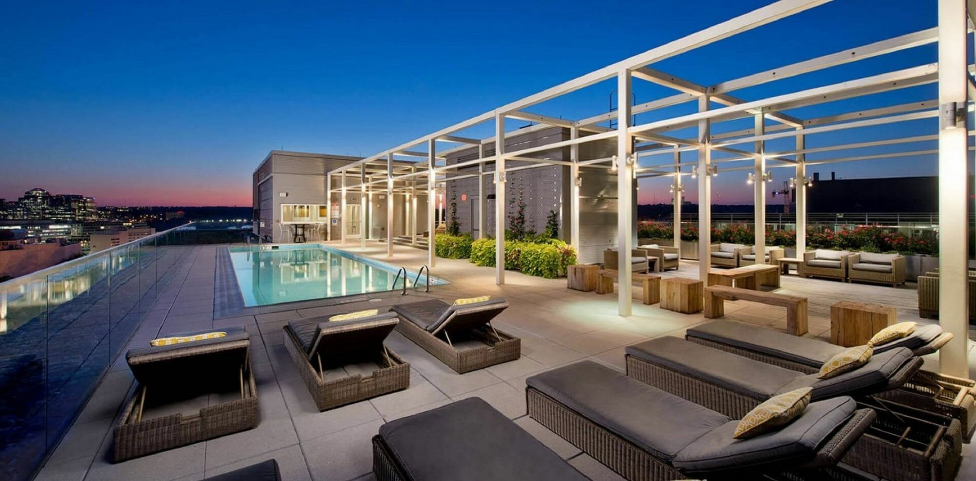 Global Luxury Suites At Foggy Bottom Washington Eksteriør billede